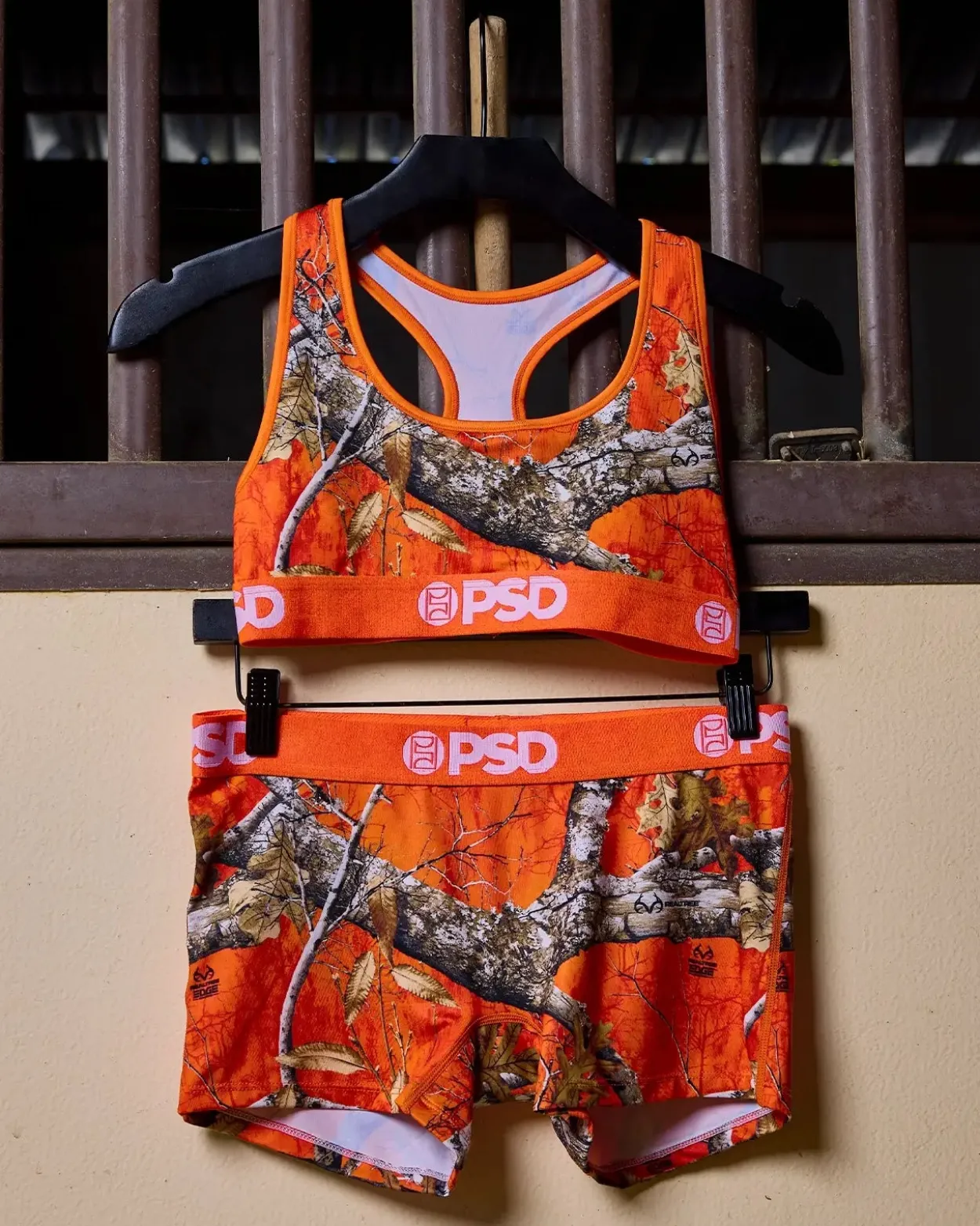 Realtree - Edge Orange